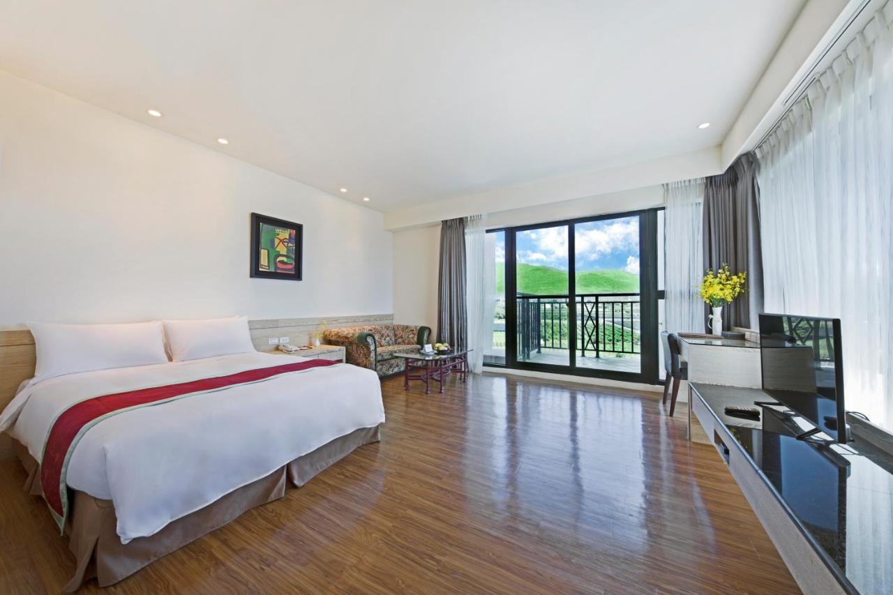 Taitung Naruwan Galaxy Hotel מראה חיצוני תמונה